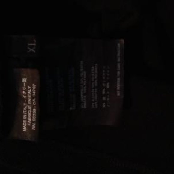 Prada - Picture 7 of 7